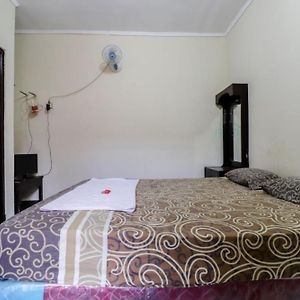 Standard Double Room Fan